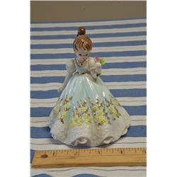 Vintage Josef Original 5.5" Rose in Hand Figurine