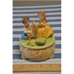 Vintage Josef Original 5" Little Green Apples Music Box Figurine