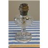 Image 3 : Vintage Clear Glass Aladdan Lamp - No Chimney