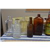 Image 4 : Collection of Vintage Whiskey Bottles