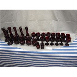 Red Rudy Glass (28 pieces)