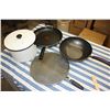 Image 1 : 4 Piece Pot, Pan, Wok and Grease Screen
