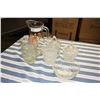 Image 1 : 2 Pitchers and Cream / Sugar Dishes
