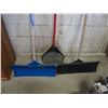 Image 3 : 2 Plastic Snow Shovels & 1 Plastic Rake