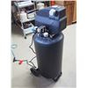 Image 2 : Matte Black Air Compressor 1.8 HP 135 PSI 26 Gallon Tank