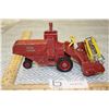 Image 3 : Corgi Major Toys Massey Ferguson 780 Combine 1:24 scale