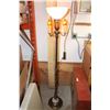 Image 2 : Antique Brass Floor Lamp 64" T (working)