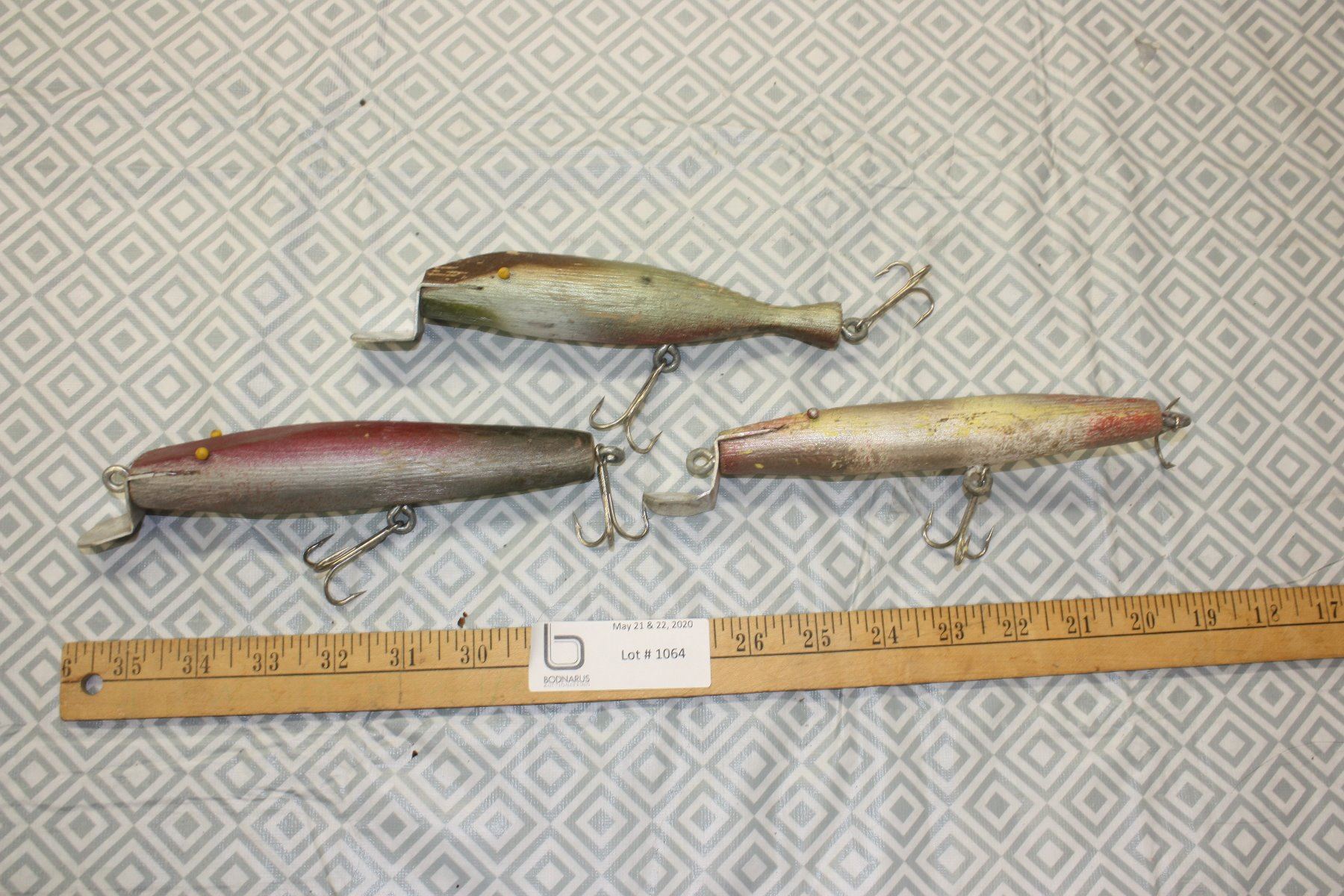 3 TIMES THE MONEY Vintage Wooden Fishing Plugs Bodnarus Auctioneering