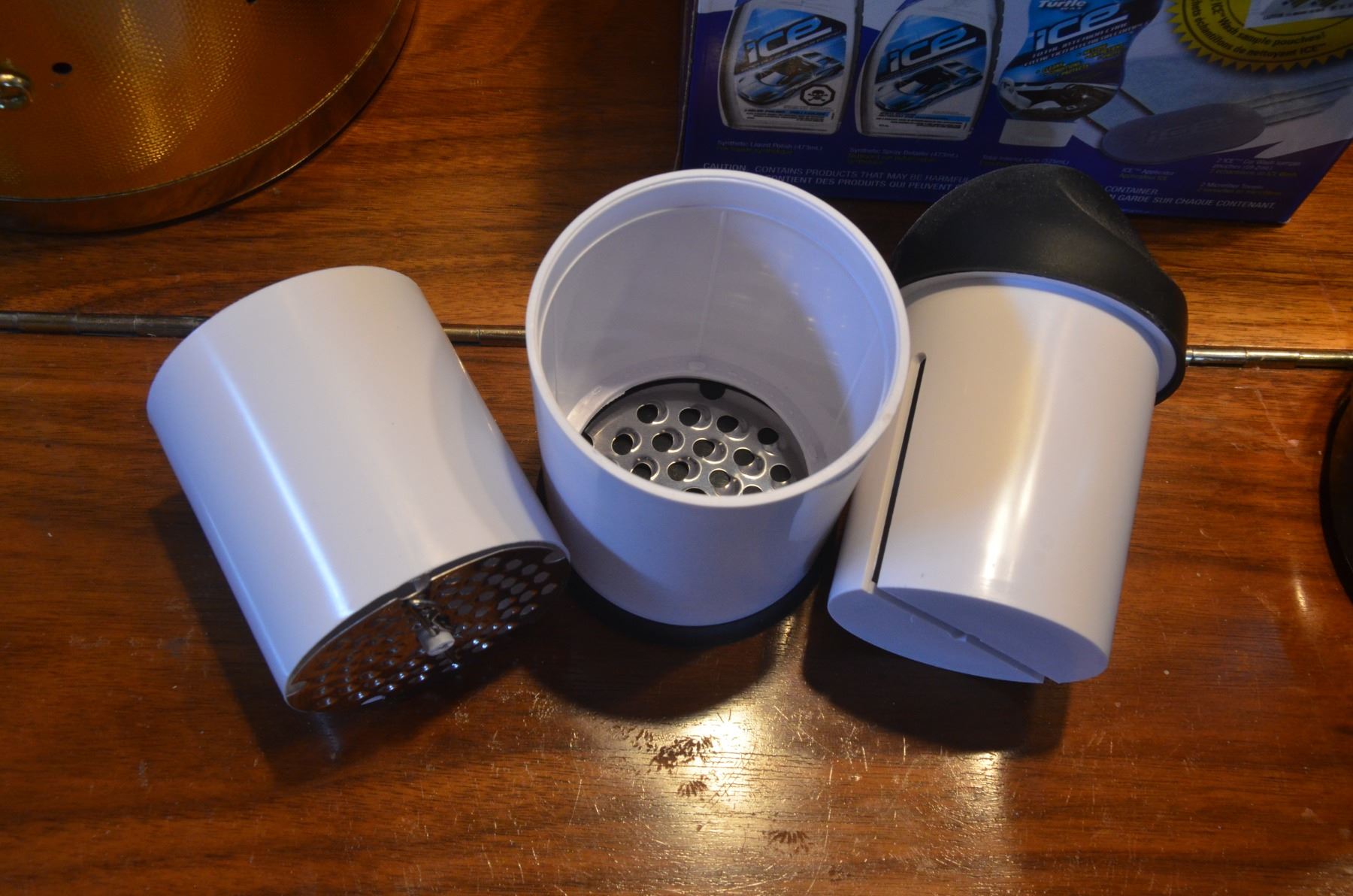 Ice Bucket, Magic Bullet(Working) Drain Buster Bodnarus Auctioneering