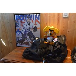 Black Duffele Bag, Speedy Gonzales, Dennis Potvin Picture