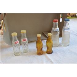 Coca-cola, Pepsi-cola and Snow White Salt and Pepper Shakers