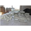 Image 4 : 92 Piece Bavaria Germany Weimas 12 Seat Setting China Set