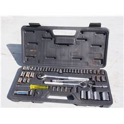 1/2 and 3/8 Socket Set