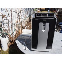 Commercial Cool Air Conditioner and Heater with Accessories- working