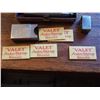 Image 4 : Vintage Valet Auto Strop Razor and Case