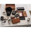 Image 1 : Assorted Wallets, Camera, plus other Misc *camera needs battery*