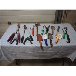Various Garden Related Tools (16)