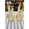 Image 1 : Pair of Ceramic Roosters