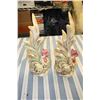 Image 2 : Pair of Ceramic Roosters