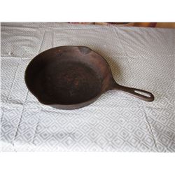 Cast Iron 9 3/4 inch Skillet