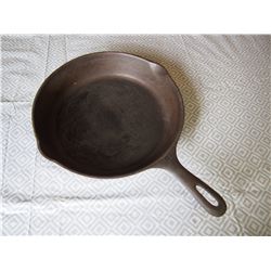Cast Iron 10 1/2 inch Skillet