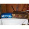Image 1 : 1 Suitcase and 1 Metal Trunk