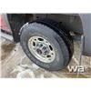 Image 20 : 2004 GMC 2500HD CREW CAB PICKUP