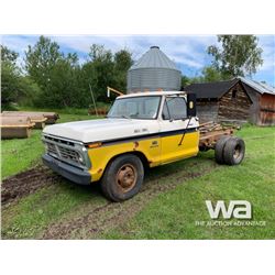 1973 FORD F-350 CAB