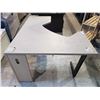 Image 2 : CORNER OFFICE DESK WITH ADJUSTABLE KEYBOARD PLATFORM