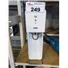 Image 2 : SODASTREAM, BISELL 3-IN-1 VAC, & A OCEANAIRE FAN