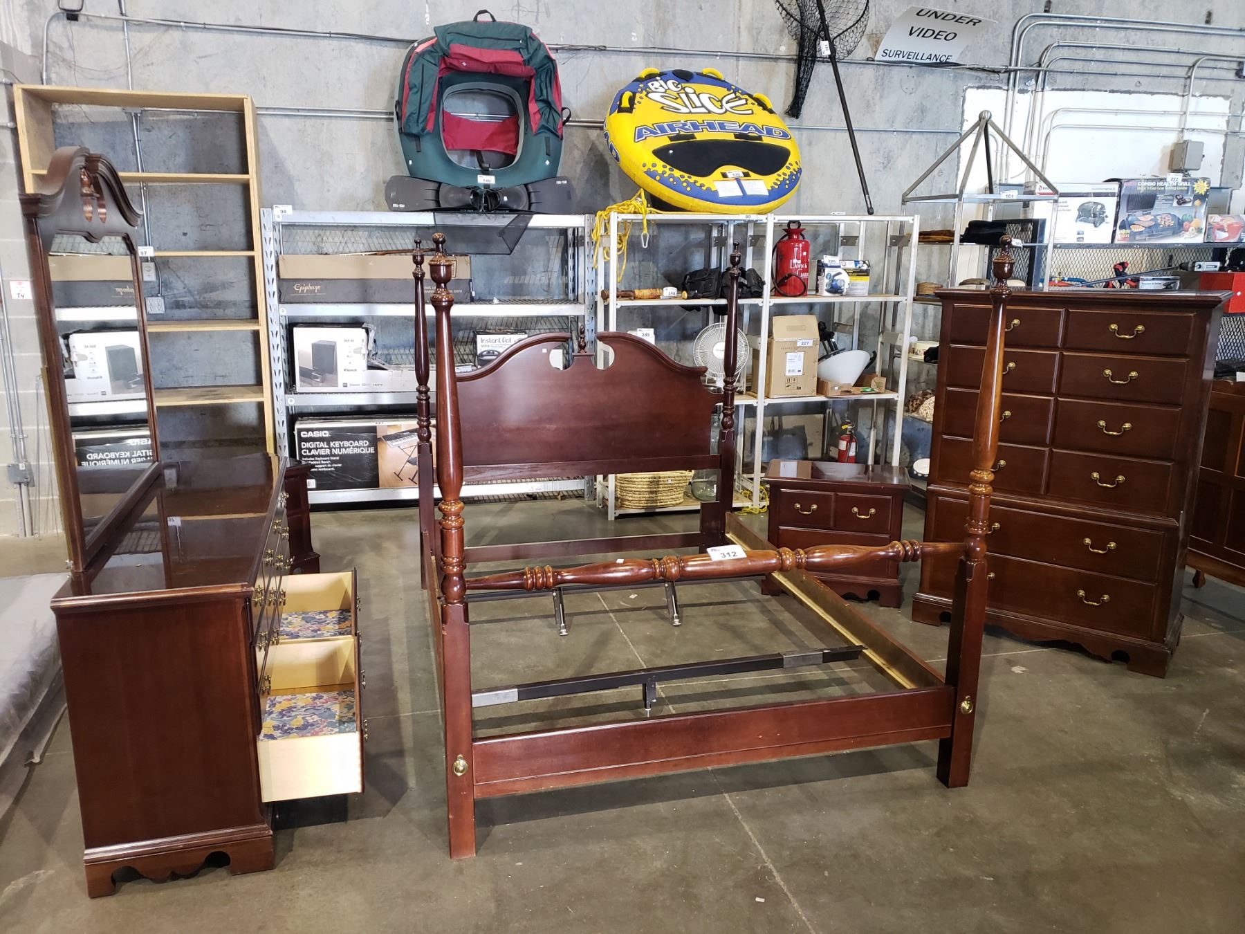 QUEEN SIZE BEDROOM SUITE SET IMPRESSIONS BY THOMASVILLE QUEEN SIZE BEDROOM SUITE SET IMPRESSIONS BY THOMASVILLE