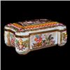 Image 5 : A Capodimonte porcelain box.