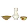 Image 4 : Three pieces of Chinese porcelain.