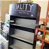 Image 2 : 7FT RETAIL DISPLAY SHELF