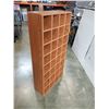 Image 2 : 32 SPACE CUBICAL CUBBY SHELF