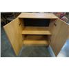 Image 2 : MAPLE 2 DOOR CUPBOARD