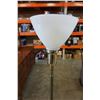 Image 2 : ANTIQUE MCM BRASS AND WOOD LAMP W/ MILK GLASS SHADE