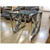 Image 2 : NEW HOME ELEGANCE MODERN GLASS AND CHROME COFFEE AND ENDTABLE SET, RETAIL #399