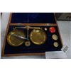 Image 2 : PERFECTO POSTAL SCALE VINTAGE AND GOLD SCALE