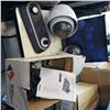 Image 1 : CAPTURE SURVEILLANCE CONTROLLER, CAMERAS AND MONITOR