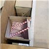 Image 2 : 2 BOXES OF PAPER STRAWS