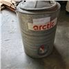 Image 2 : VINTAGE ARCTIC GALVANIZED METAL WATER DISPENSER