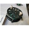 Image 2 : PARAMOUNT FISHING REEL