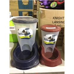 Smart SnackerPet Feeder Lot of 2