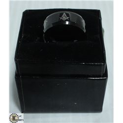 MASONIC SYMBOL BLACK BAND RING - SIZE 8