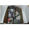 Image 1 : LARGE BOX OF NEW HOME/SHOP HARDWARE