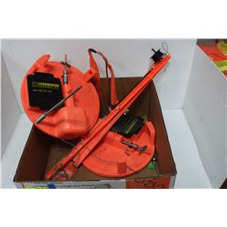 BOX WITH 2 BIG GAME TIP-UP ICE FISHING