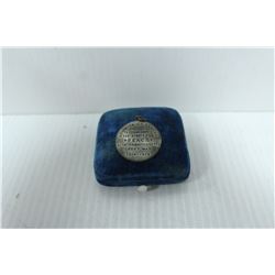 WW1 GREAT WAR PEACE MEDALLION WITH CASE