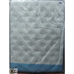JUMBO QUEEN SIZE MATTRESS WITH BOXSPRING