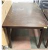 Image 1 : WOOD TONE KITCHEN TABLE 35.5"X60"X30.5".